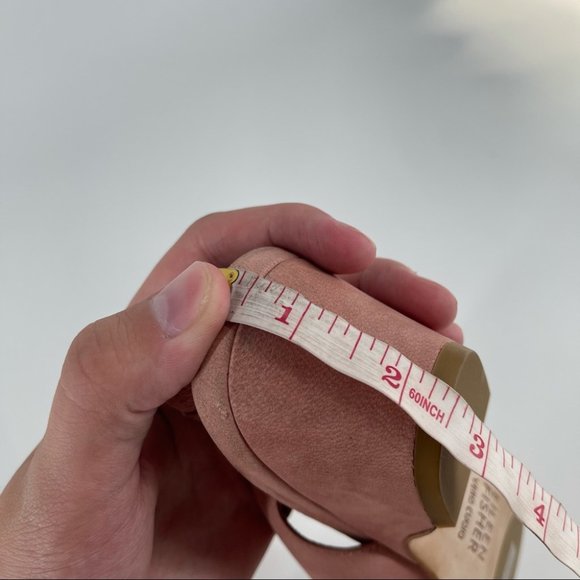 Eileen Fisher Women's Tan Slingback Wedge Shoes - Picture 7 of 7